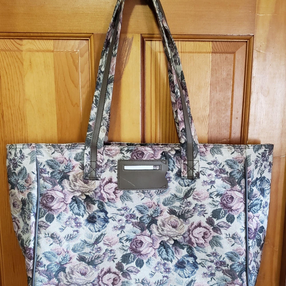 Large canvas travel bag